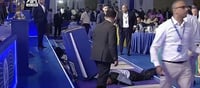 Clownery of IPL leads to Auctioneer Collapse!!